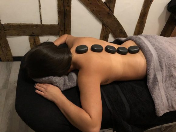 hot stone massages at Mirabella Beauty Salon in Chelmsford Essex