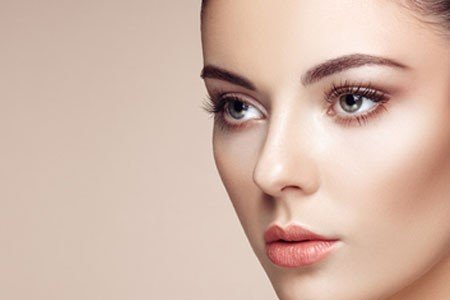 Eyebrow and eyelash treatment at the best beauty salon in chelmsford